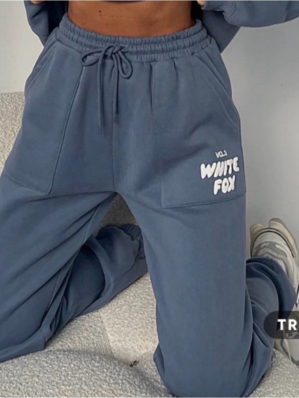 White Fox Sweatpants Womens Blue Gray Fleece Vol.3 Jogger Lounge S EUC Preppy